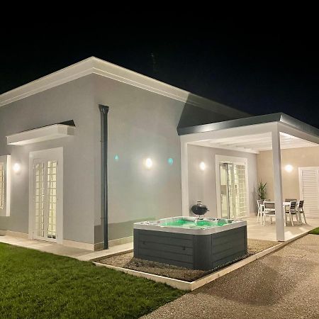 Domus Lavinia "Scirocco" - Anzio Villa Exterior photo